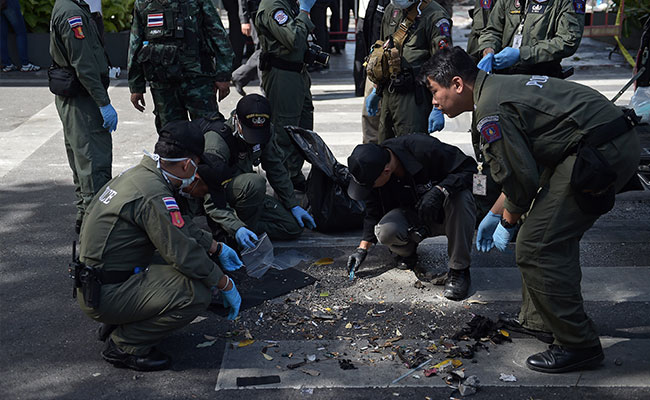Thailand's junta leader has said that security forces had identified a suspect in an unprecedented bomb blast in Bangkok that targeted foreigners at the packed Hindu Erawan shrine, killing at least 21 people and injuring more than 120.The attack occurred at dusk on 17th Aug. in one of the Thai Capital's most popular tourism hubs, ripping through a crowd of worshippers at the religious shrine close to five-star hotels and upscale shopping malls.Chinese, Hong Kong, Singaporean and Malaysian citizens were among the 21 people confirmed dead, with more than 120 injured as the blast sent a fireball into the sky and incinerated motorcycles.