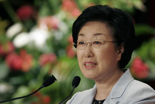 A former South Korean prime minister will be sent to prison after the country’s top court upheld her bribery conviction, court. South Korea's Supreme Court had rejected the appeal by Han Myung-sook, who was sentenced to two years in prison for taking kickbacks from a businessman in a 2013 ruling by the Seoul High Court. Han has avoided jail since 2013 while she appealed the prison sentence. The court said its ruling is final and Han cannot appeal again. She served as South Korea’s first female prime minister in 2006 and 2007 under late former President Roh Moo-hyun.
