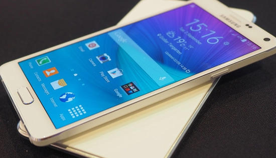 Samsung's Galaxy Note 5 smartphone has been launched in India for a price of Rs 53,900 for the 32GB version.