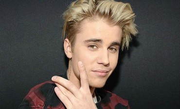 Justin Bieber sets UK singles chart record