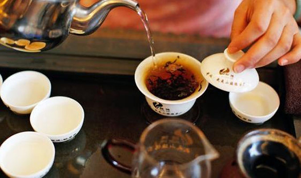 China’s Da Hong Pao tea more expensive than gold