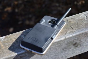 Moto Z cover turns phones into walkie-talkies
