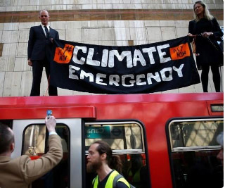 UK becomes world’s 1st country to declare climate emergency