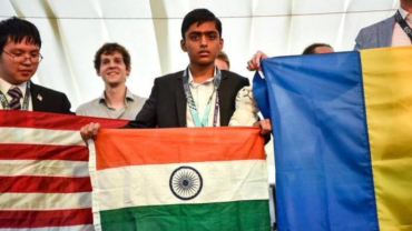 India’s youngest gold medalist at International Maths Olympiad