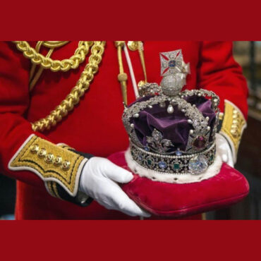 WHO WILL GET THE KOHINOOR CROWN?